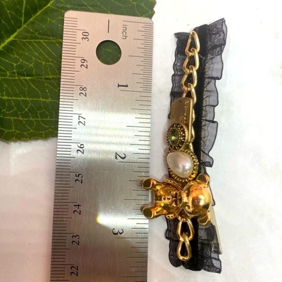 Bear 🐻 diamond fashion hair clips - Picture 3 of 3